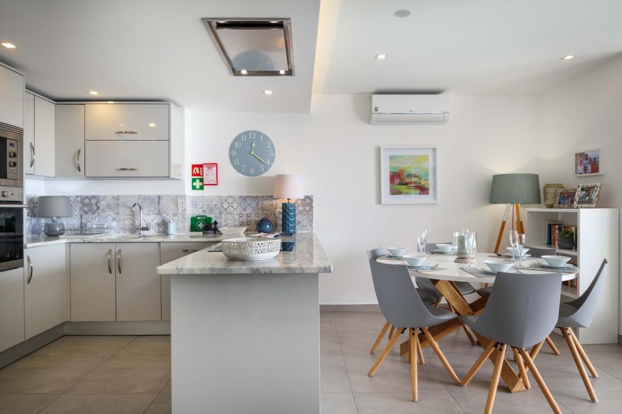 Waterside 3 Bedroom Sea View Praia Da Luz Zewnętrze zdjęcie