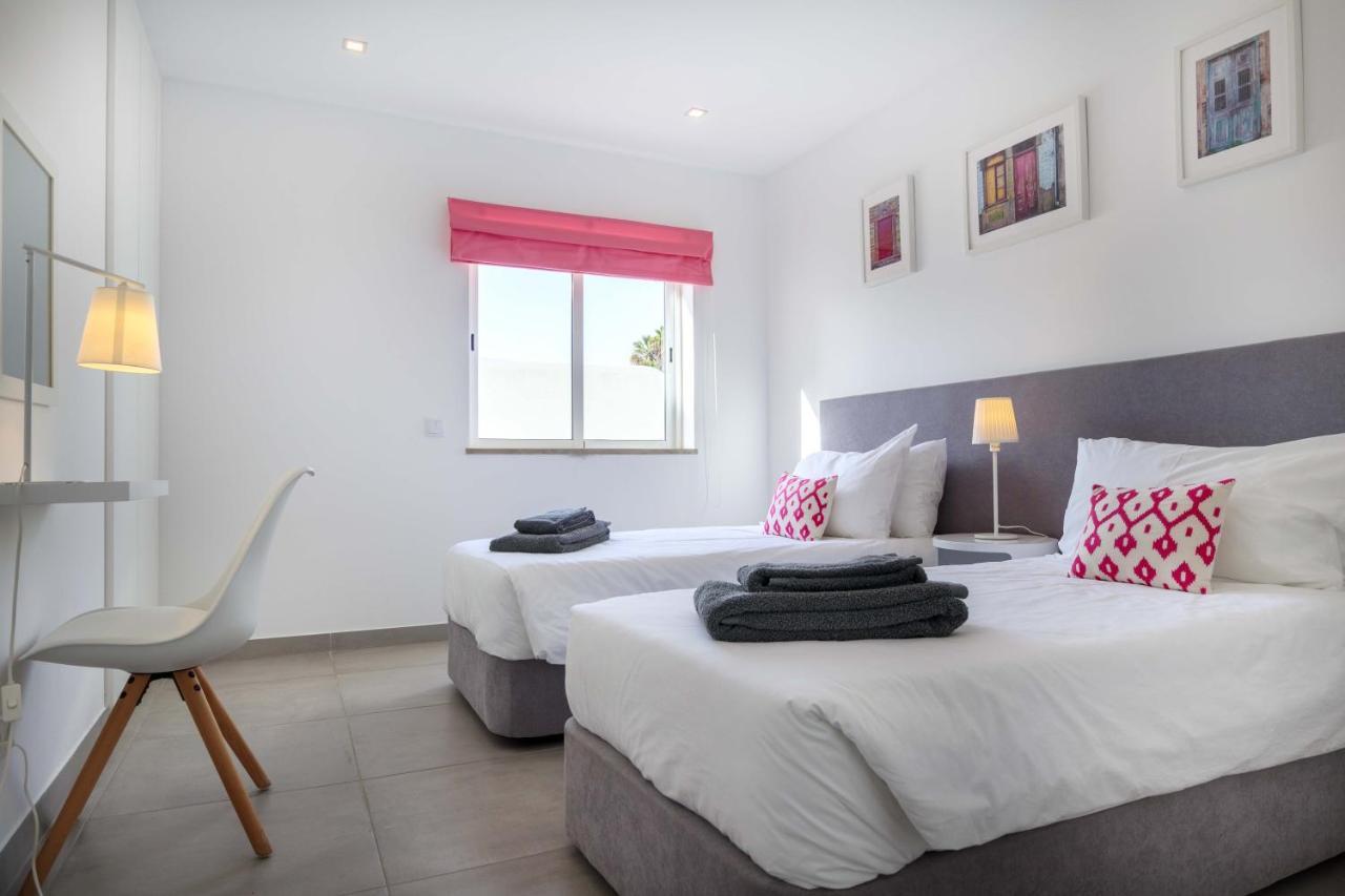 Waterside 3 Bedroom Sea View Praia Da Luz Zewnętrze zdjęcie